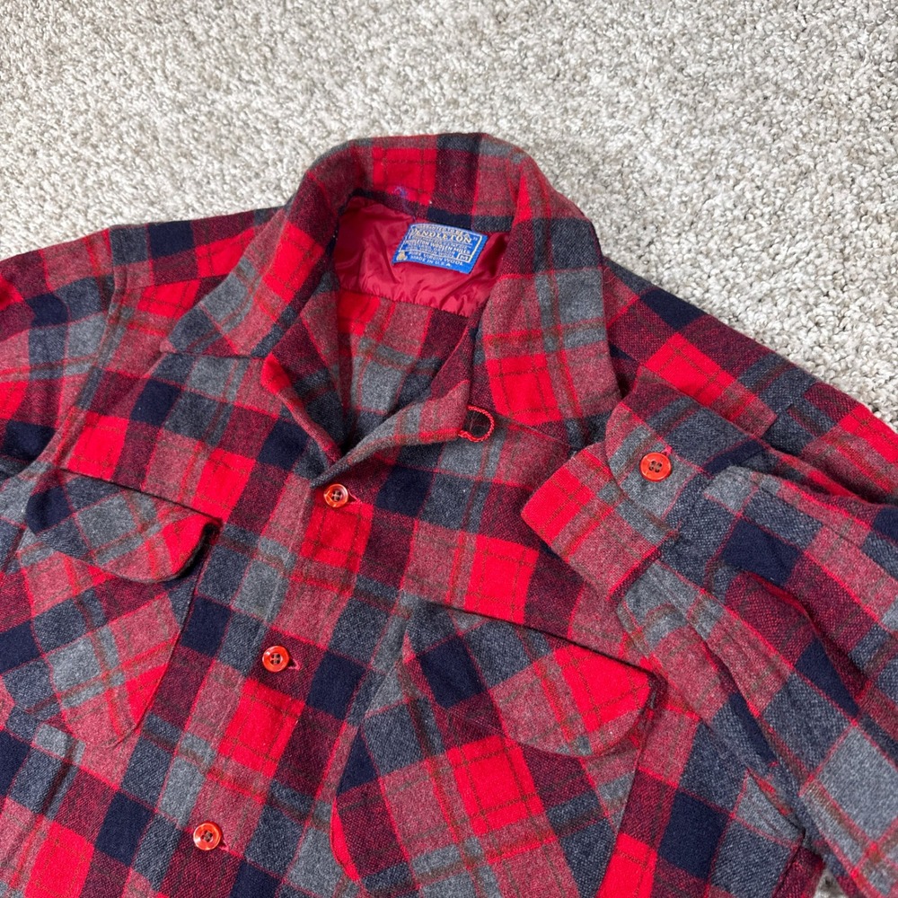 Pendleton Board Shirt Mens Medium Red Grey Plaid Virgin Wool Flannel Vintage USA